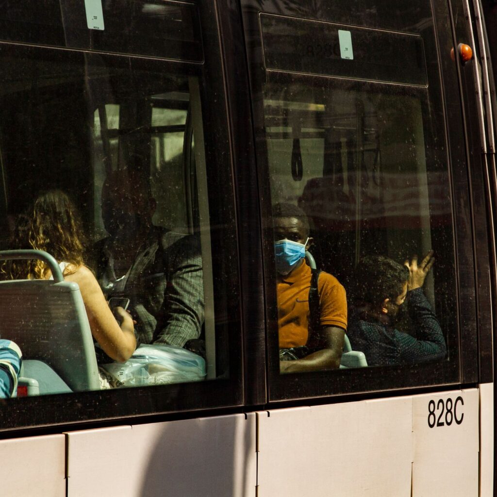 Seguro de viaje y COVID-19: lo que debes saber antes de viajar 1 pexels photo 9787876 1